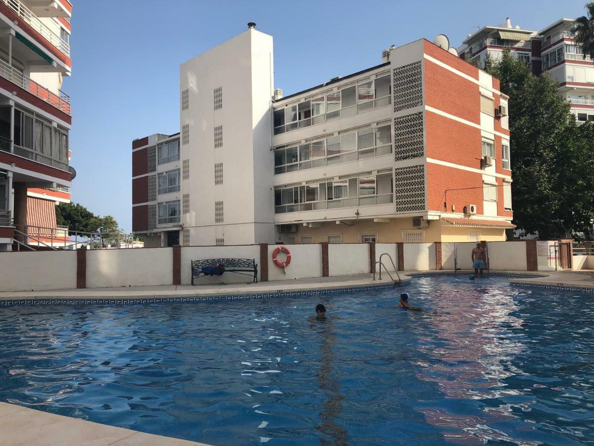 Apartament Daru Vistamar Luxury - 1ª Linea Torre Del Mar- Piscina- Aparcamiento Zewnętrze zdjęcie